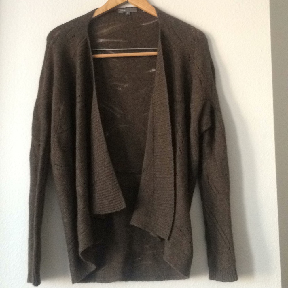 🔥REAL STEAL SALE 🔥Vince Cardigan